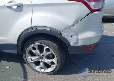2015 Ford Escape Titanium from USA, damaged, VIN 1FMCU0J94FUC19877